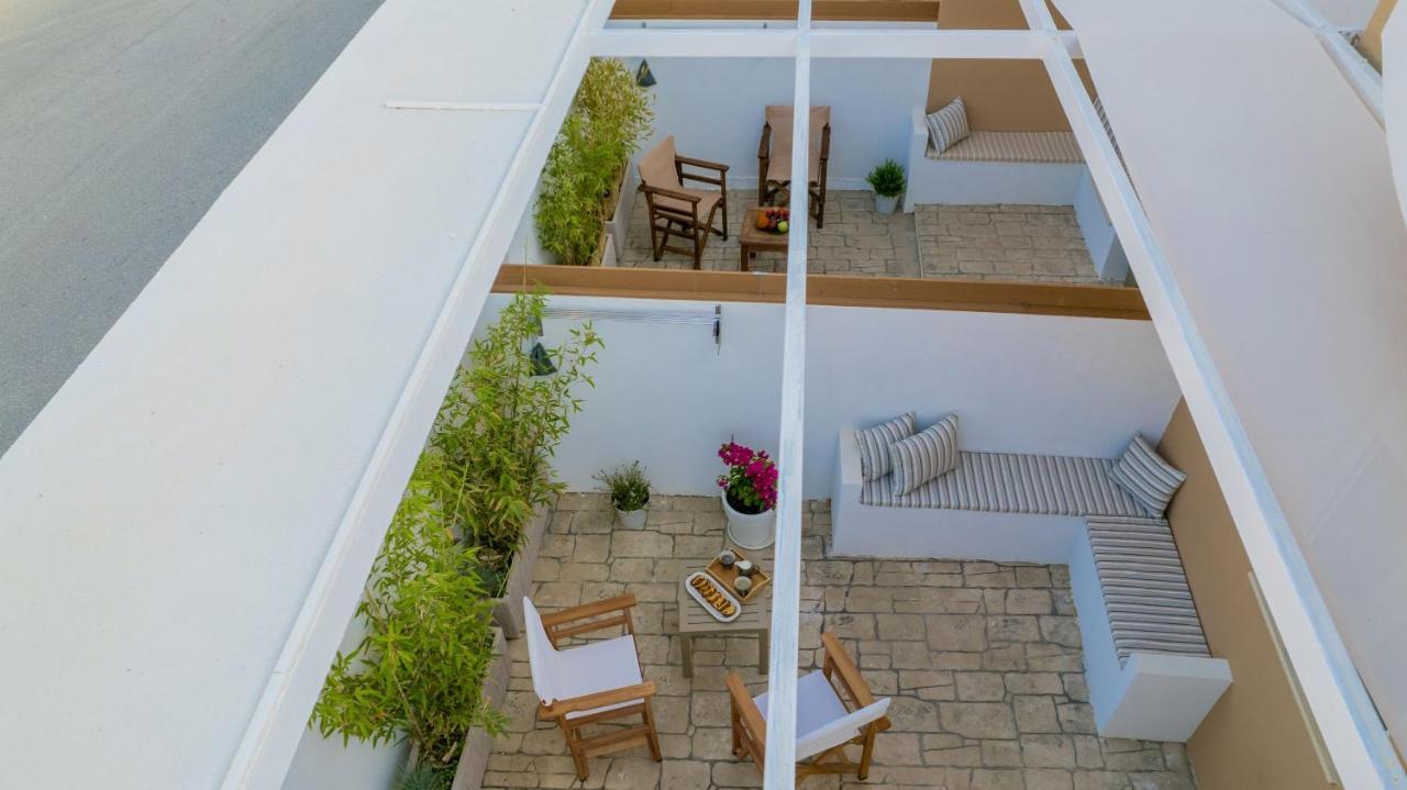 לגאנאס Suncourt Lux Rooms מראה חיצוני תמונה