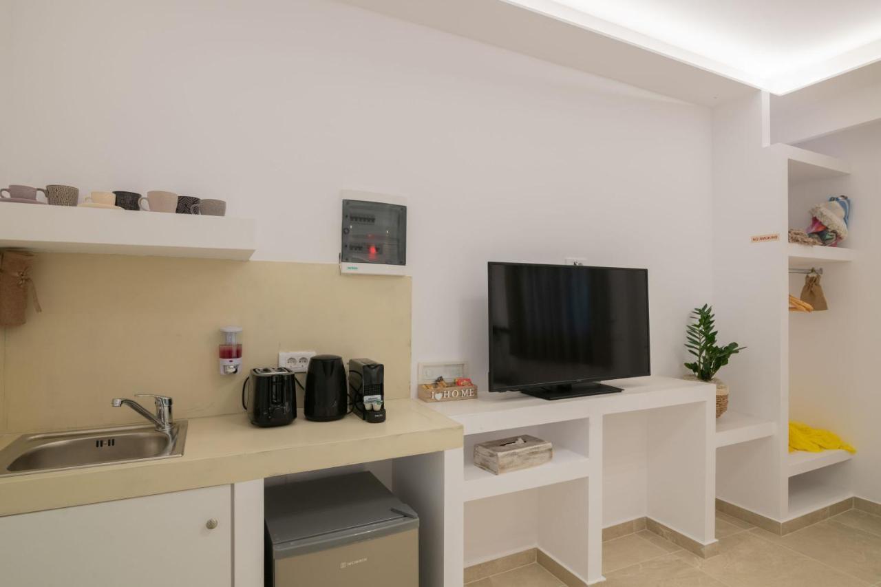לגאנאס Suncourt Lux Rooms מראה חיצוני תמונה